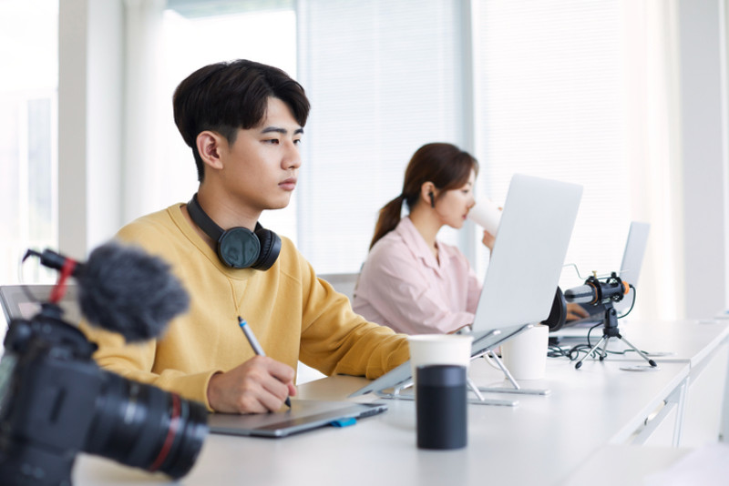 홈쇼핑 영상 제작 I 홈쇼핑 인서트 영상 수정까지 무료로 해주는 영상 제작 업체 정보 알려드려요 [영상공장]